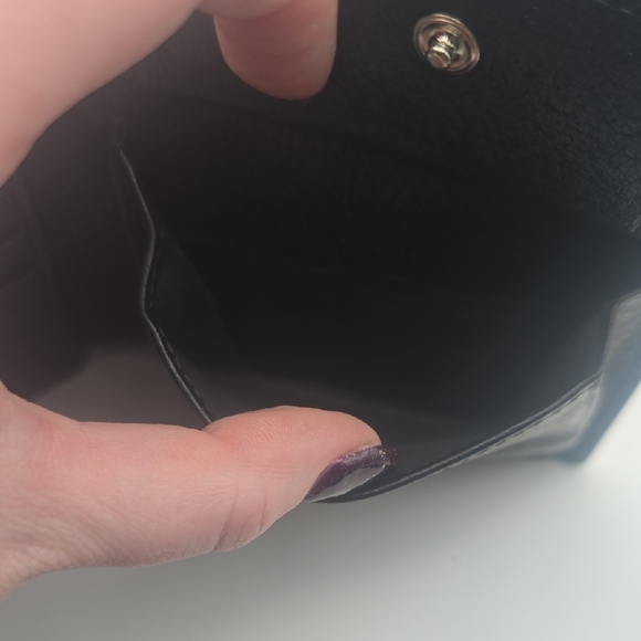 Gucci Black & Red New Web Stripe Men's Bifold Leather Wallet (EUC)COA✨️❤️✨️ - Picture 10 of 16